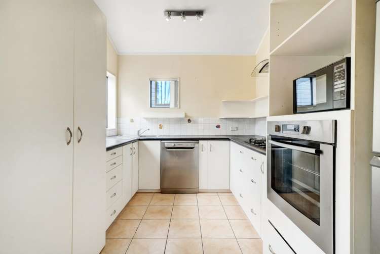 2/28 Pahi Place West Harbour_5