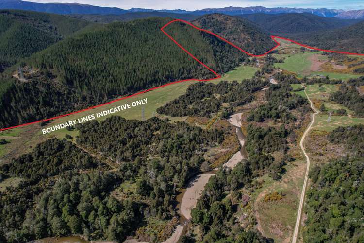 Rainy River Road Atapo_8