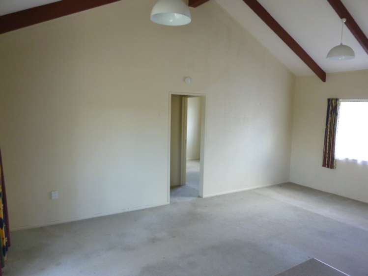 2 Peter Hall Drive Kelvin Grove_4