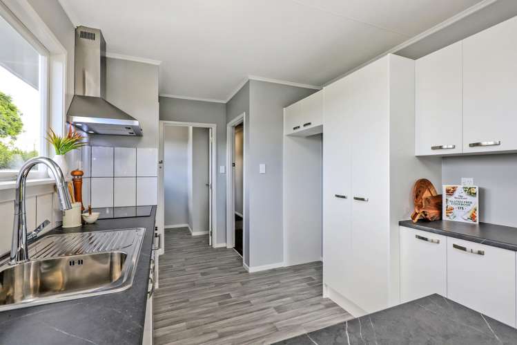 24 Deal Crescent Flaxmere_13