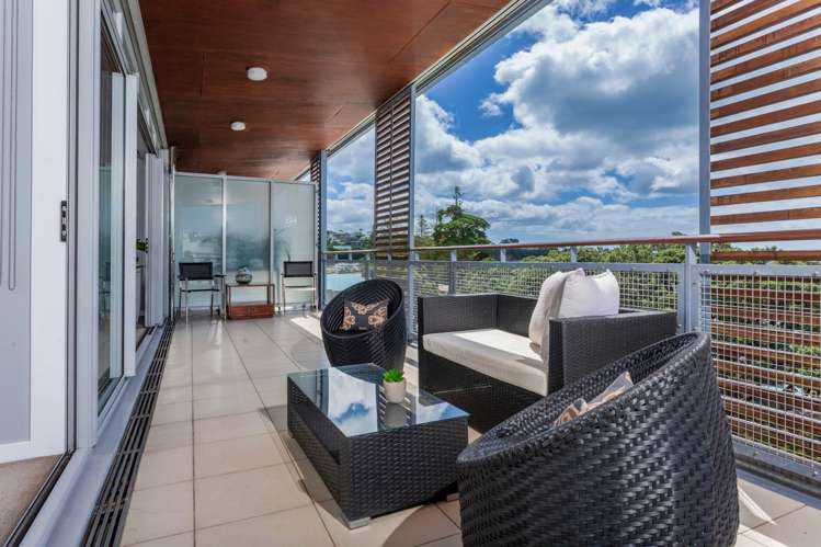 23/6 Beach Front Lane Browns Bay_6
