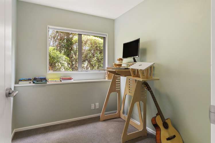 42b Haumia Street Johnsonville_12