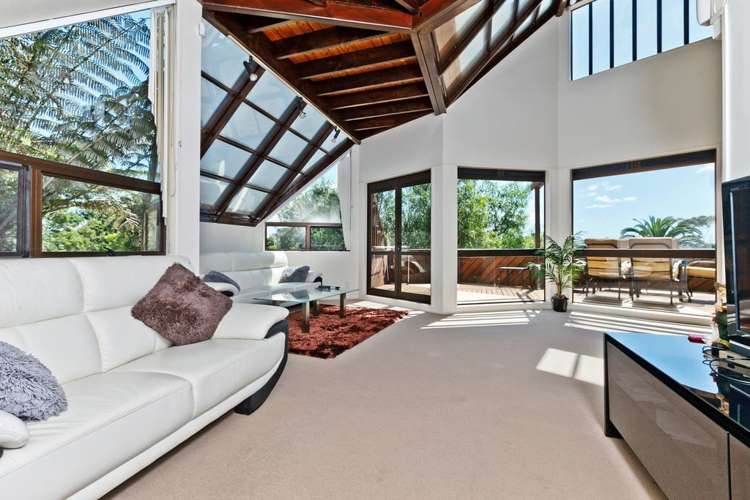 645 Beach Road Rothesay Bay_11