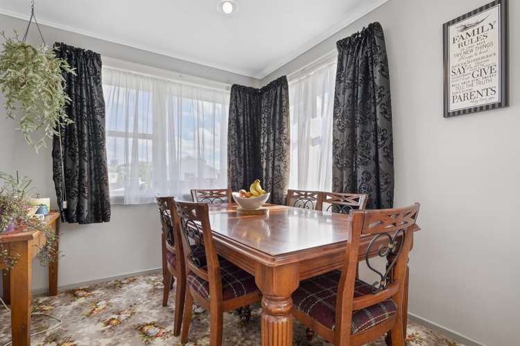 65 Cloten Road Stratford_7