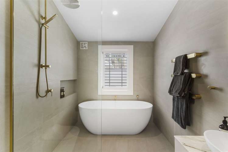 3/92 Victoria Road Devonport_16