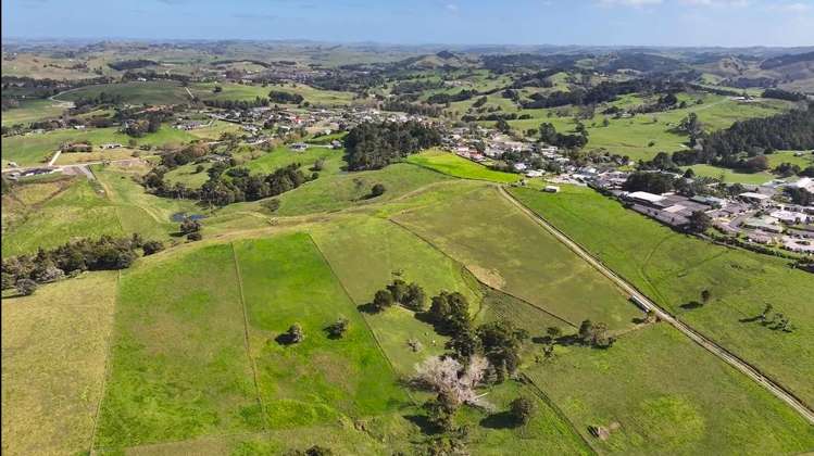 122 Hurndall Street East Maungaturoto_17