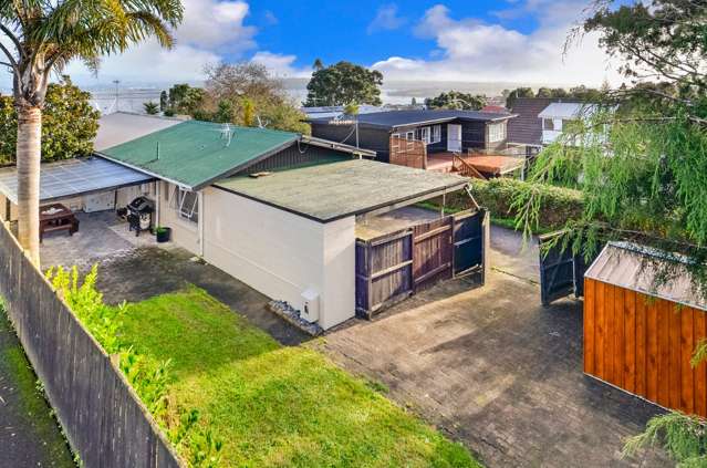 1/138 Rangatira Road Beach Haven_3