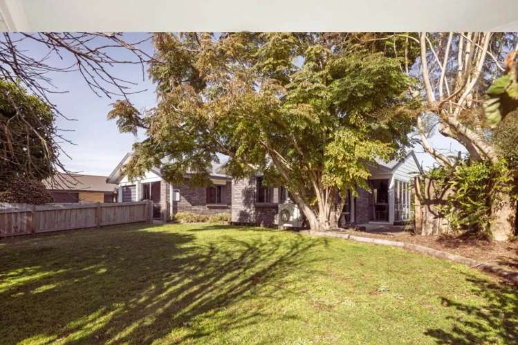 28 Checketts Place Papamoa Beach_2