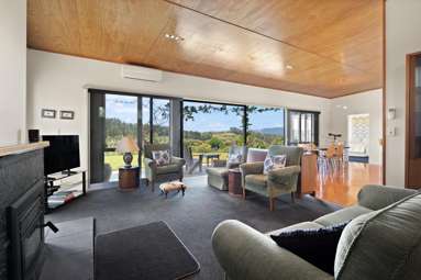 7 Leccino Valley Road_3