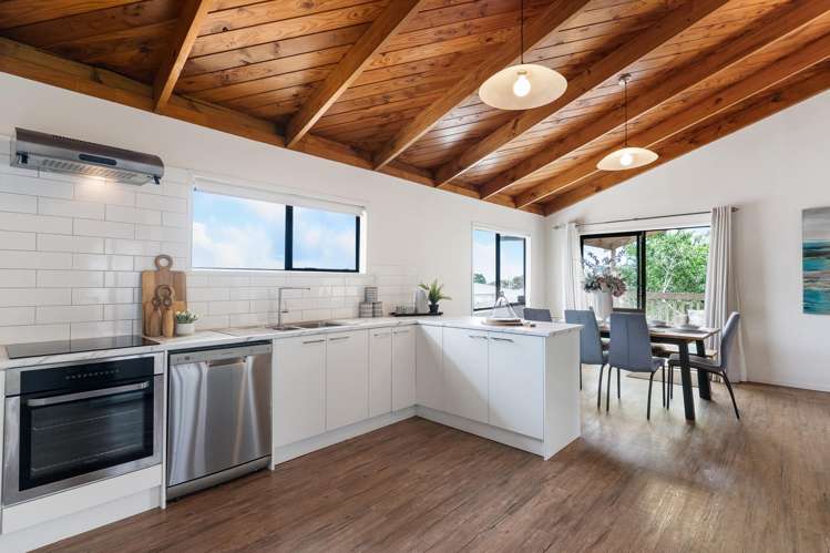 52B Claude Road Hill Park_2