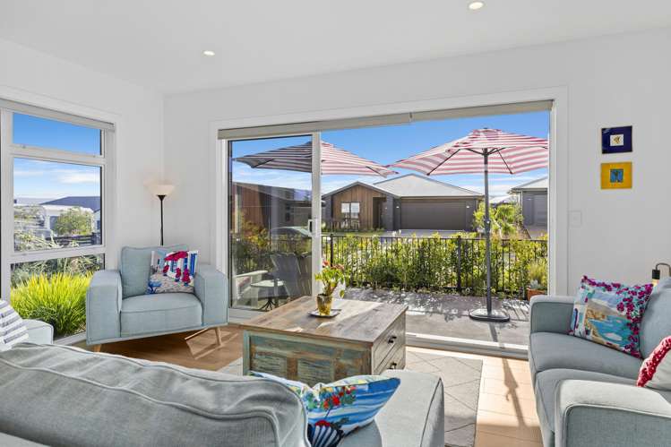 54 Ngaru Crescent Wharewaka_2
