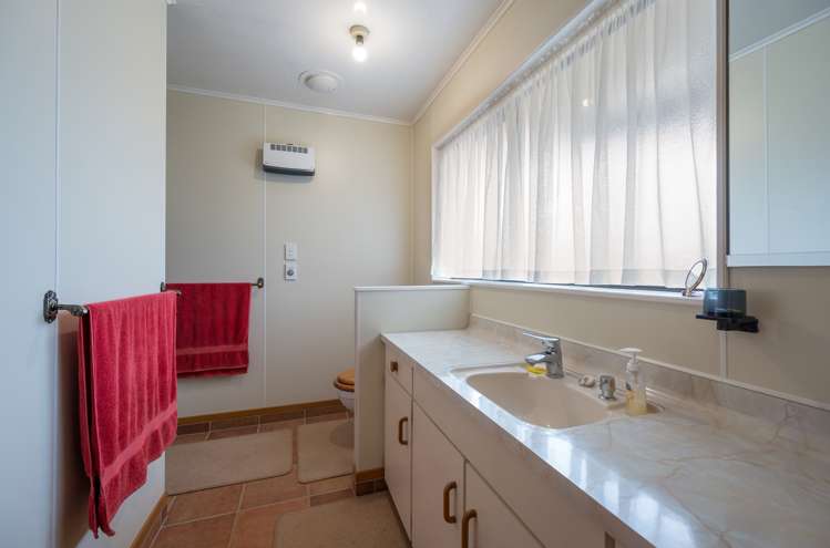 145 Nayland Road Stoke_15