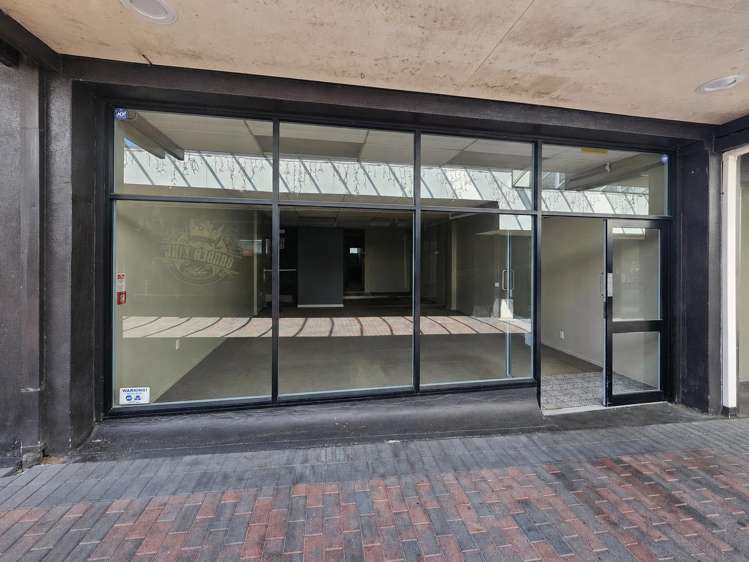 Shop 5, 13 Marama Arcade_0