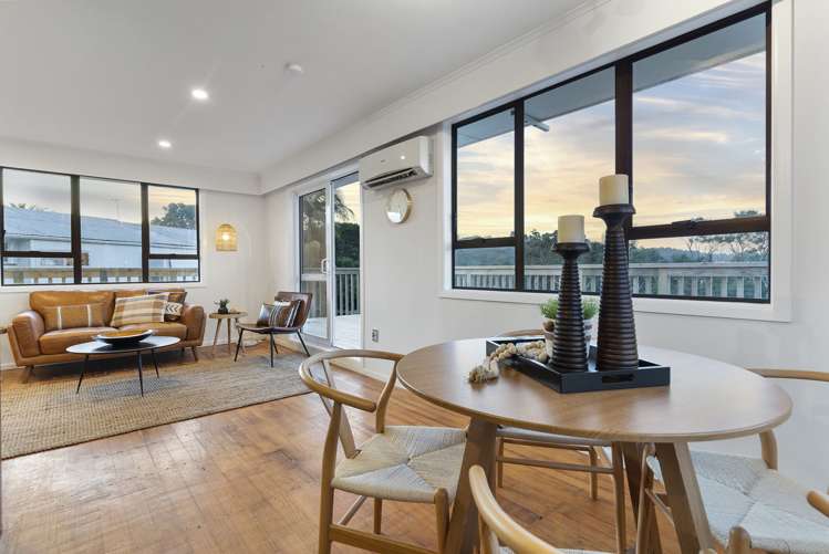 29 Crocombe Crescent Beach Haven_6