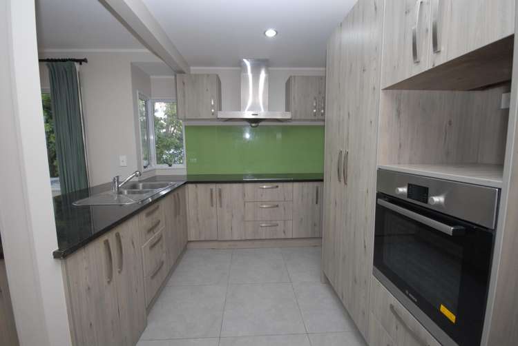 2/30 Bruce Road Glenfield_2