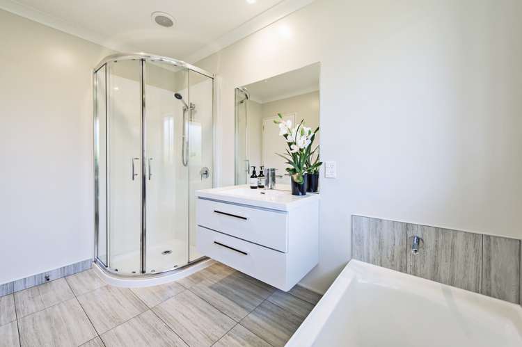 102 Tauhinu Avenue Lincoln_17