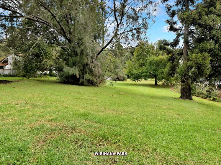 8 Sonnenberg Way Titirangi_19