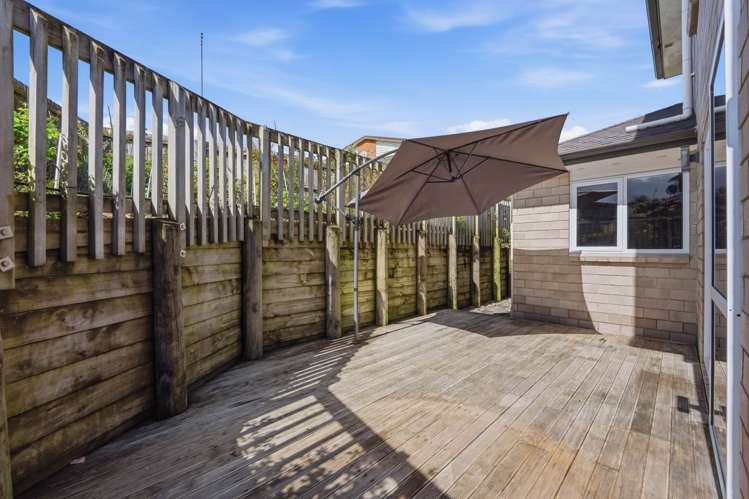 64 Kirikiri Drive Papakura_14