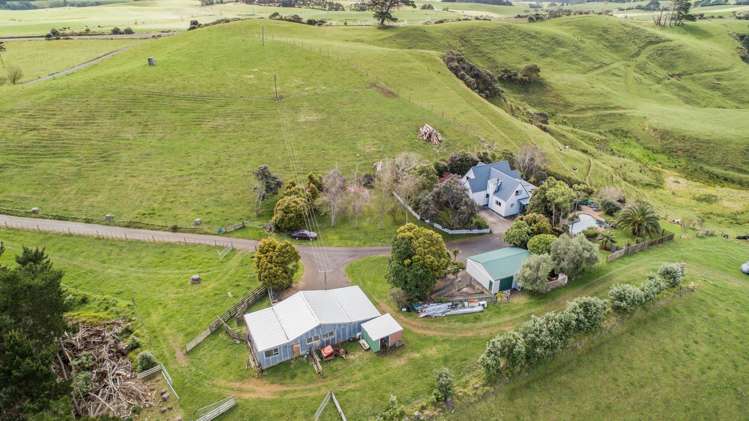 96 Hatton Road Awhitu_35