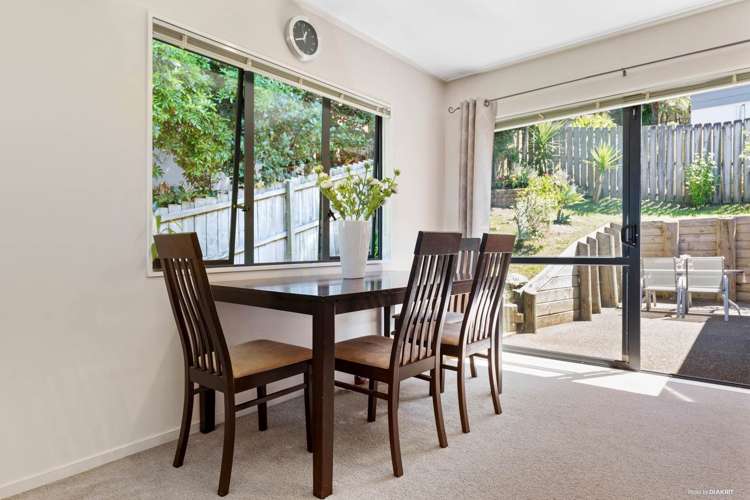 2/75d Target Road Totara Vale_5