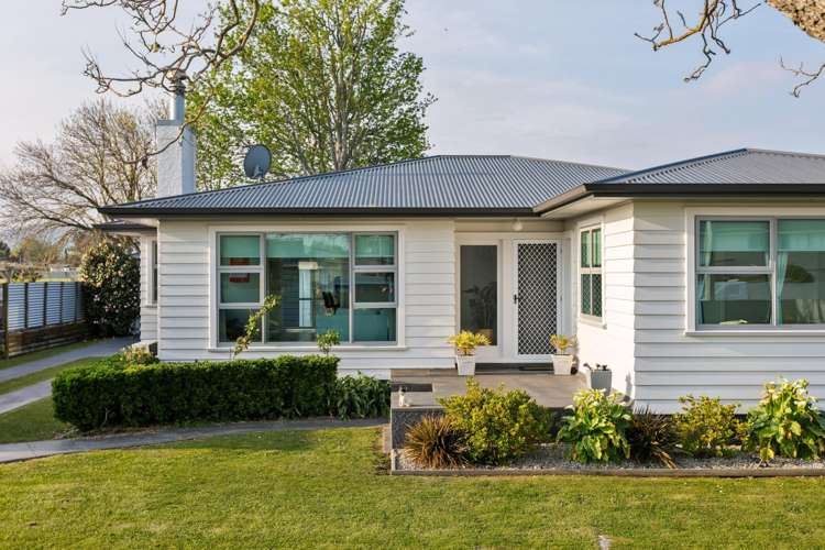 763 Gladstone Road Te Hapara_23