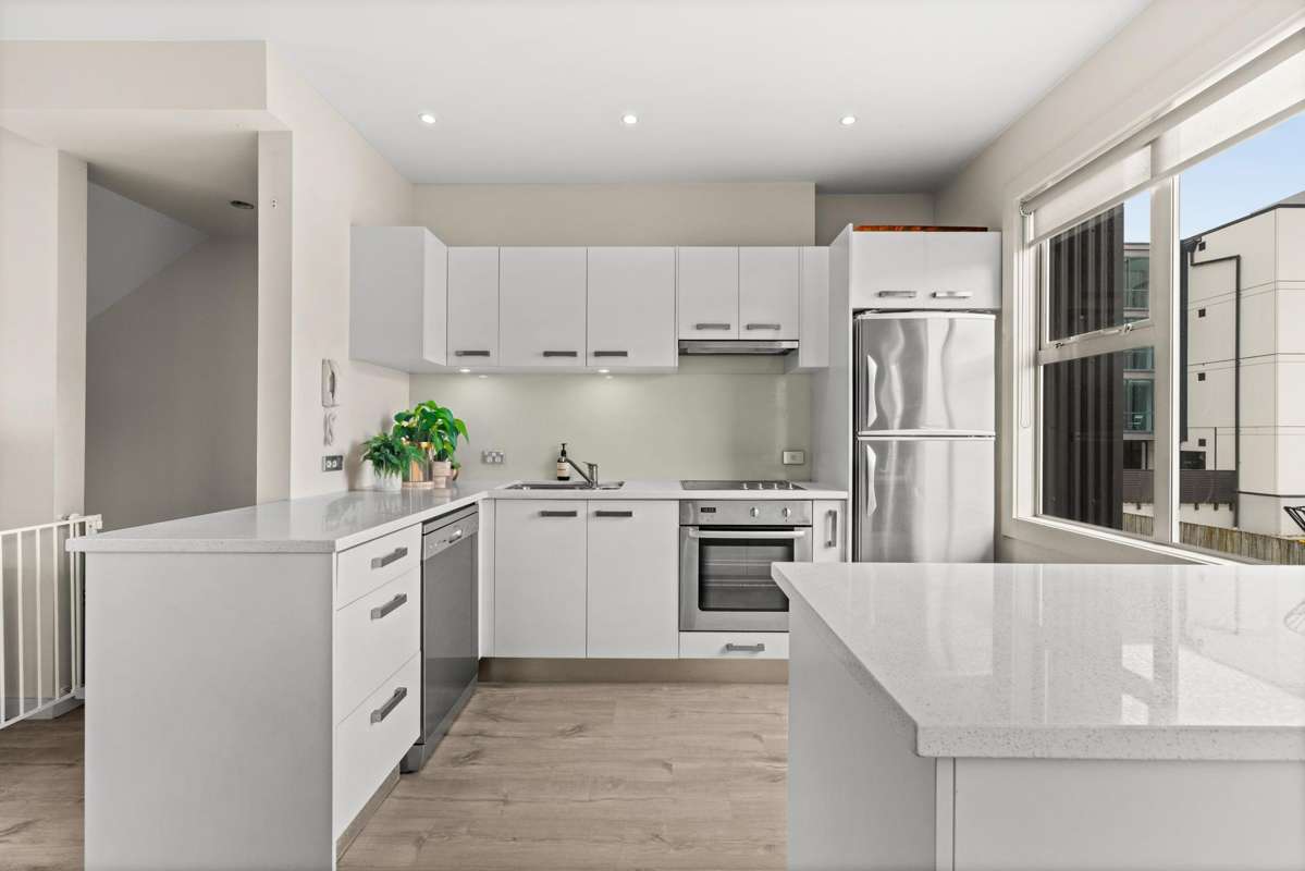 34/9 The Terraces, Humber Street_1