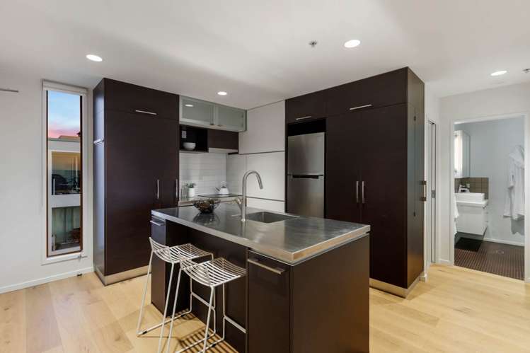 5a/14 Exmouth Street Eden Terrace_10