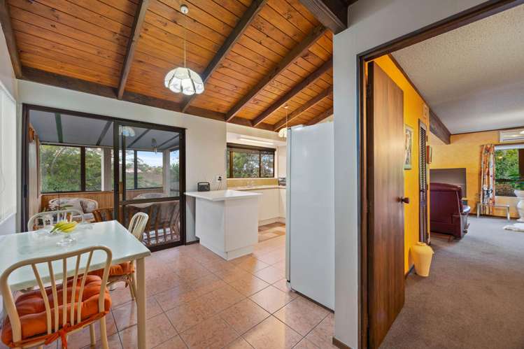 13A Eastwood Rise Browns Bay_17