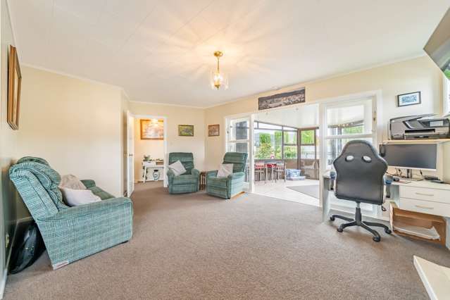 4 Wetherby Grove Wainuiomata_3