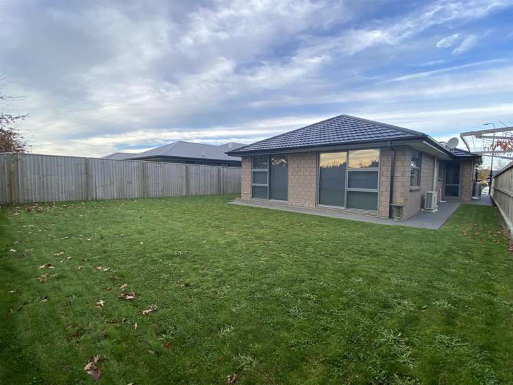 31 Tara Crescent Woodend_8