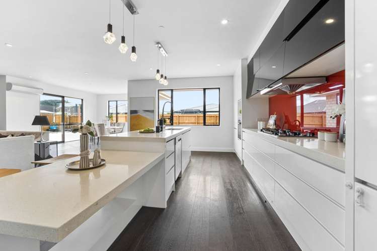 14 Robert Might Road Kumeu_11
