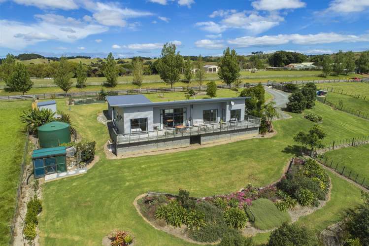 81 Jumna Road Maungaturoto_14