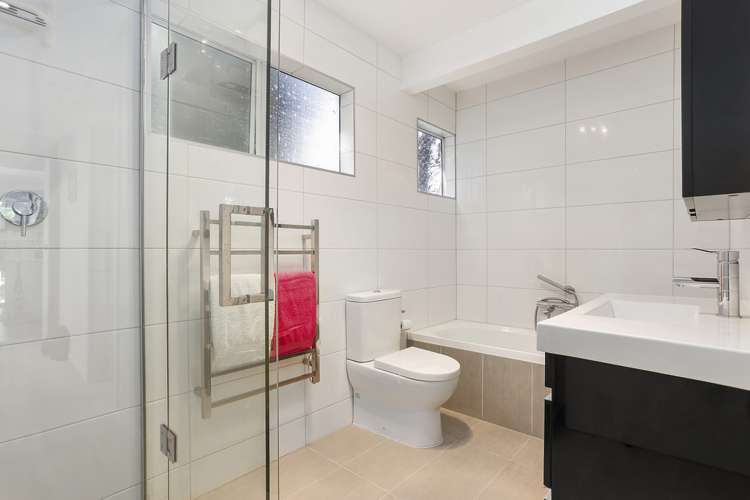 27 Takahe Road Titirangi_11