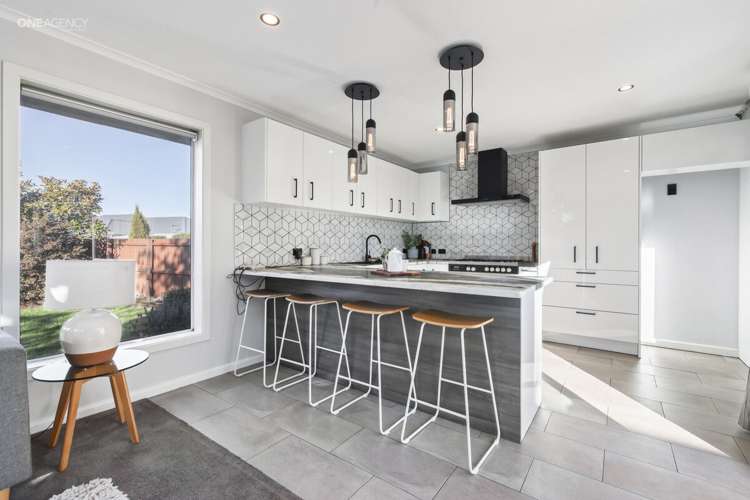 19 Vancouver Crescent Wainoni_18