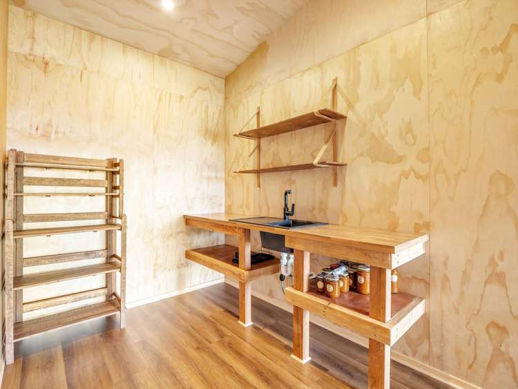 177 McLeods Road Sefton_16