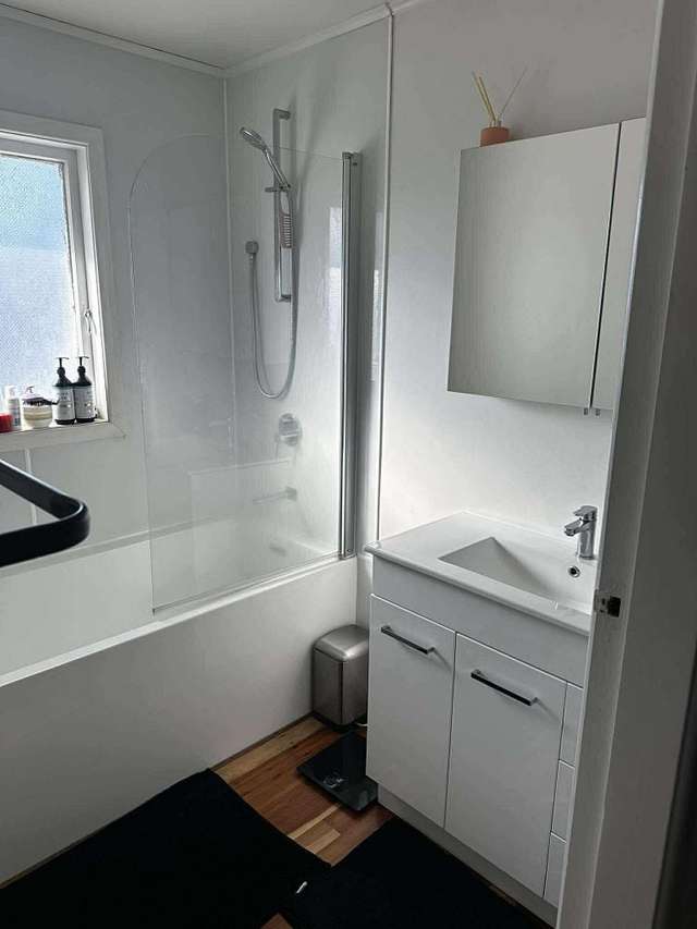 20 Tomin Road Glenview_1