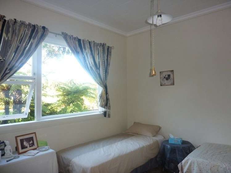 182 Derby Street Westport_10