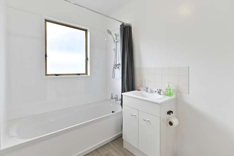 36 Bristol Crescent Flaxmere_6