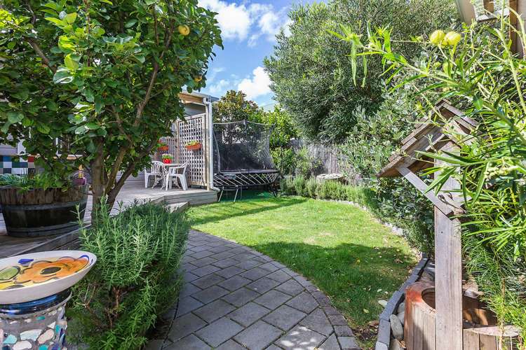 15 Aparima Avenue Miramar_8