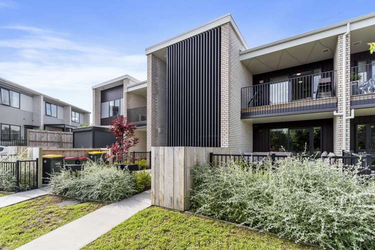 10/18 Titoki Street Te Atatu Peninsula_12
