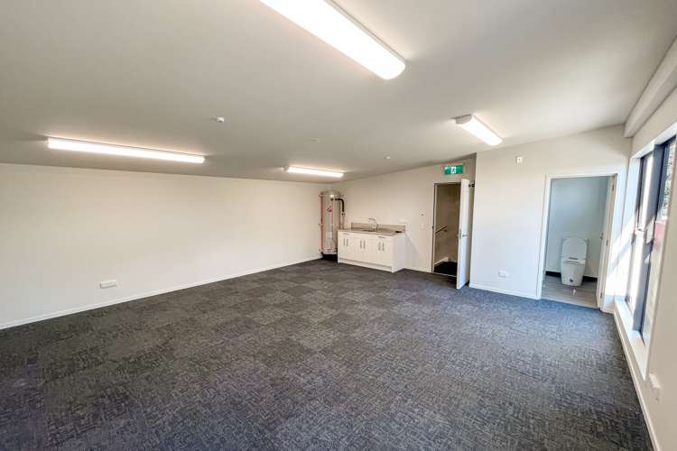 Unit 1/8 Laurenson Road Hobsonville_5