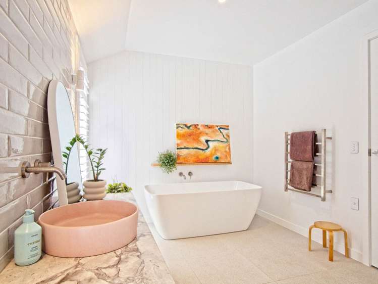 17 Sandy Cove Wainui_22