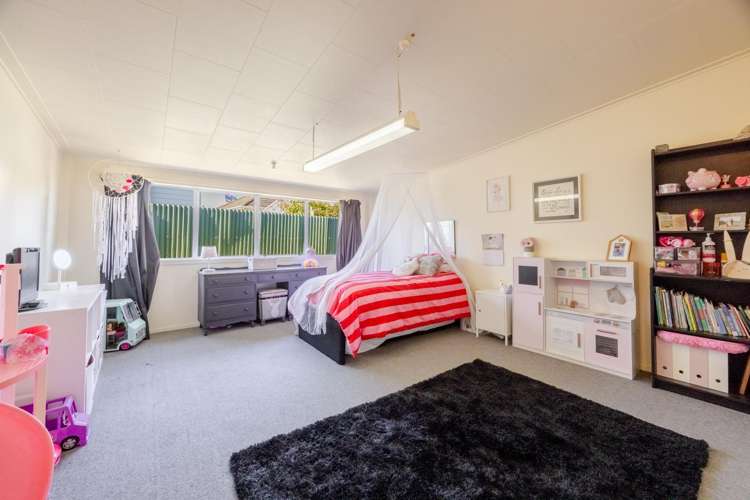 85 Racecourse Road Waipukurau_11