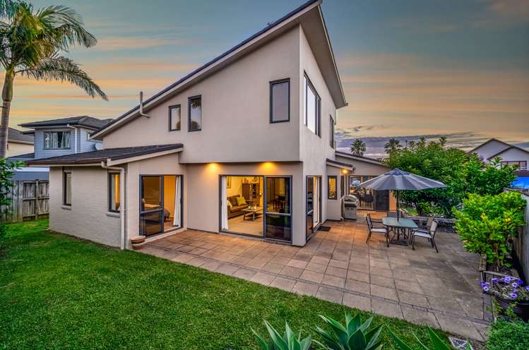 6 Dalcross Drive Flat Bush_11