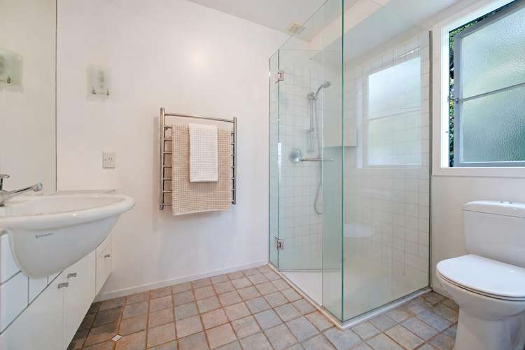 36 Golf Road 1662_12