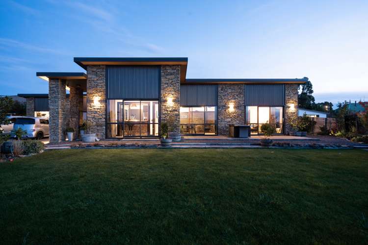 34 Heathfield Drive Mosgiel_12