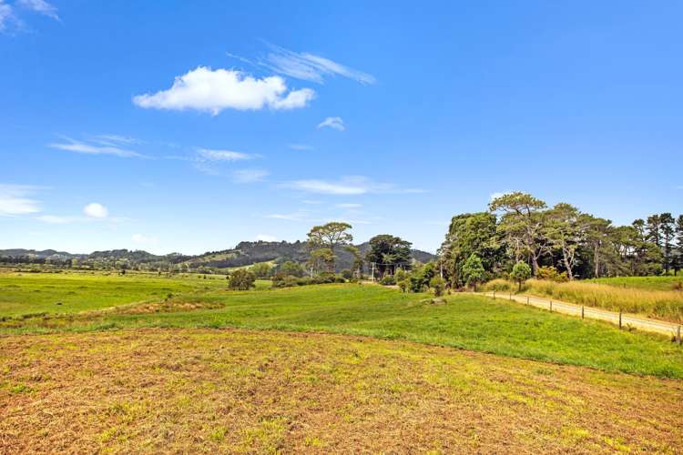 2 Camp Road Whitianga_9