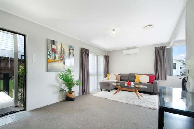 2/30 Chislehurst Street Henderson_3