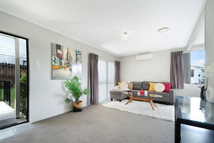 2/30 Chislehurst Street_3