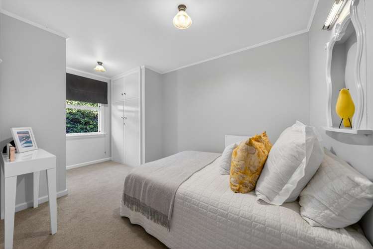 18A Coopers Road Dallington_14